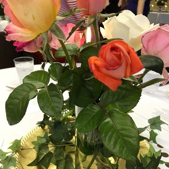 Meet your Posher, Lori - Picture 1 of 1